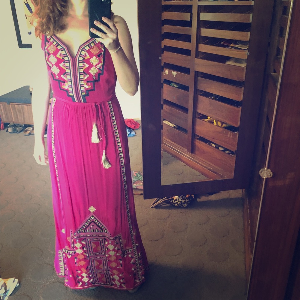 Maxi embroidered pink Anthropologie dress